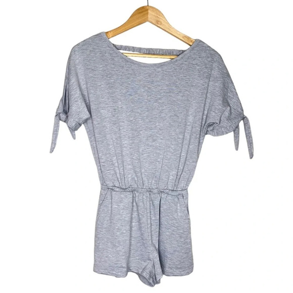 ✨NWT Lulus Heather Gray Always Lounging Tie Sleeve Romper Size XS - Picture 2 of 12